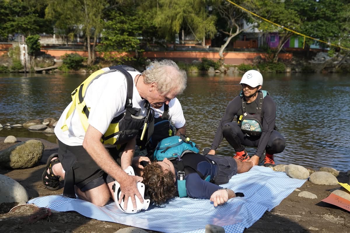 Drowning prevention clinic photo 3
